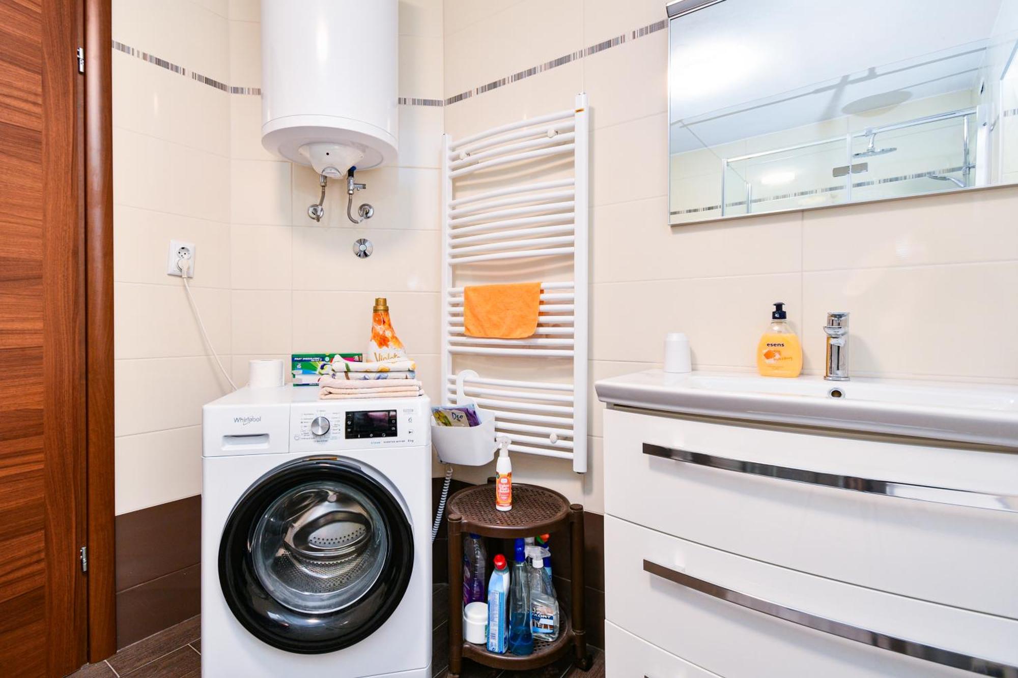 Apartman Lavanda Sa Bazenom I Okucnicom 4* Hreljin Kültér fotó