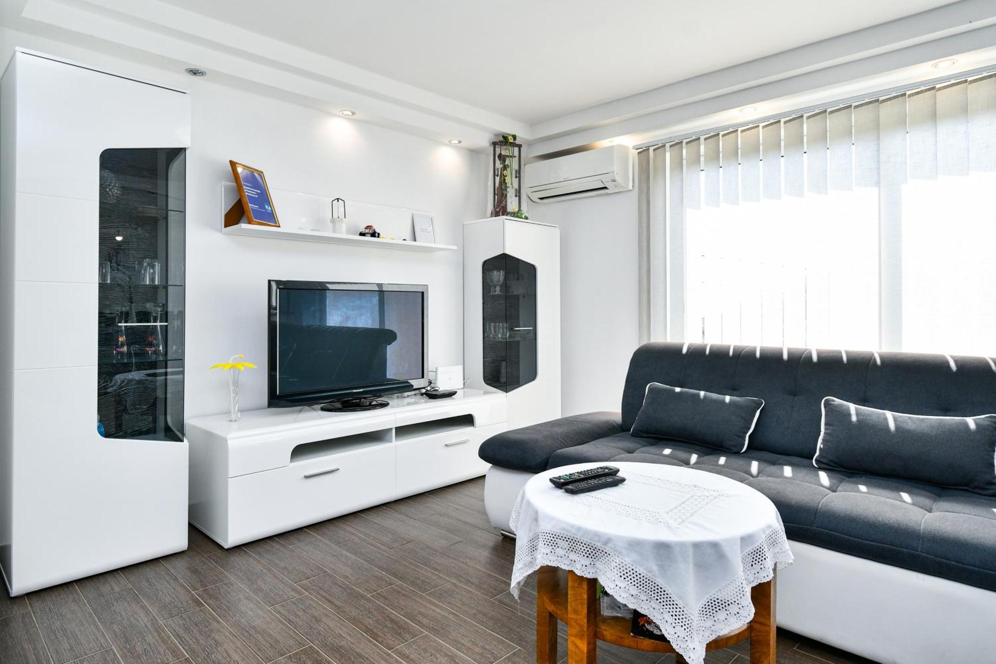 Apartman Lavanda Sa Bazenom I Okucnicom 4* Hreljin Kültér fotó
